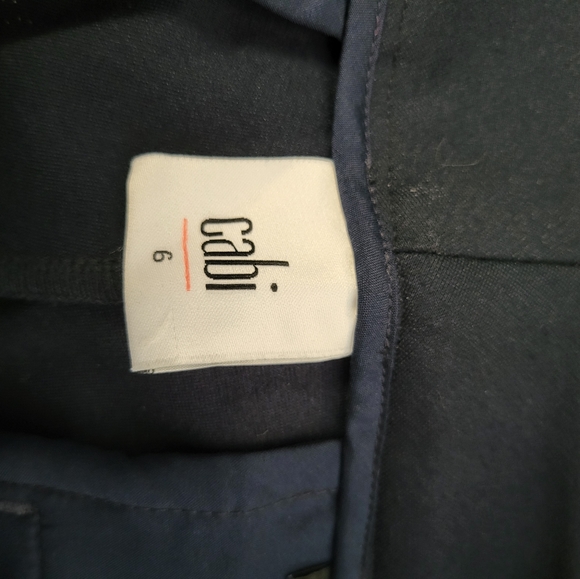 CAbi Keen Kick Flare #6043 Navy Pants LIKE NEW Size 6 - Picture 6 of 12